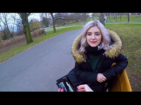 ❤️ Кончаҳои гарми бегонаро барои пул фурӯ мебарад - минет дар парк аз ҷониби Ева Элфи Порно босифат дар порно tg.teencumpot.ru ﹏